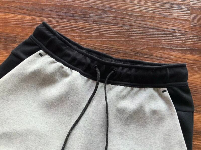 Nike Tech Fleece Black and Gray Set 
