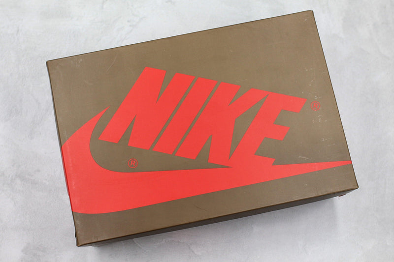 Travis Scott x Air Jordan 1 Low 'Mocha' - ELEGANZ OUTLET
