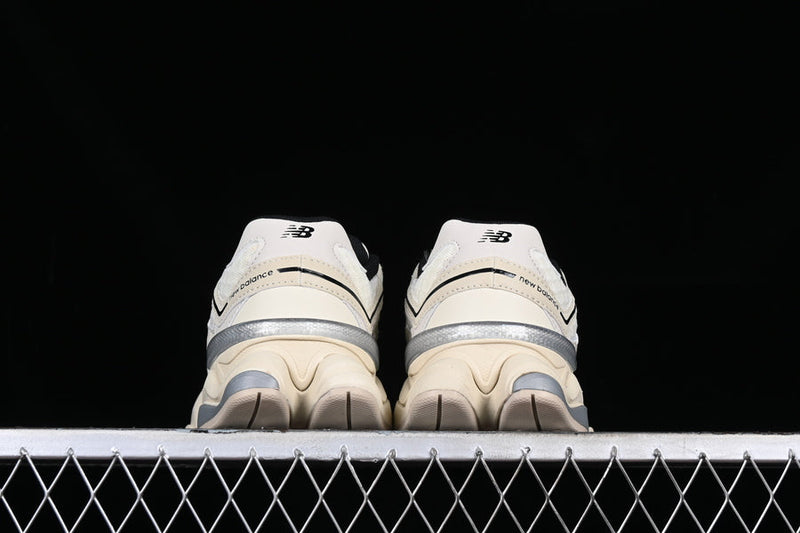 New Balance 9060 Turtledove Black Silver Metallic 