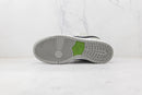 Nike SB Dunk Low Chlorophyll - ELEGANZ OUTLET