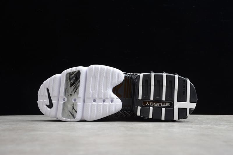 NIKE x STUSSY - Air Zoom Spiridon Cage 2 "Pure Platinum" 