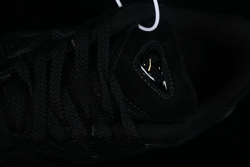 New Balance 9060 Triple Black 