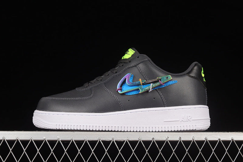 Air Force 1 PRM Black Carabiner 