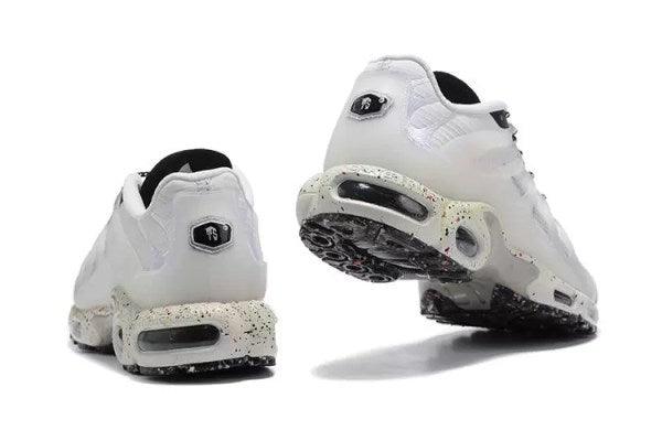 Air Max Plus Terrascape “White Black” - ELEGANZ OUTLET