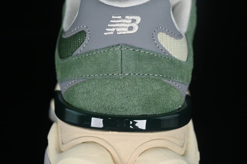 New Balance 9060 Nori 