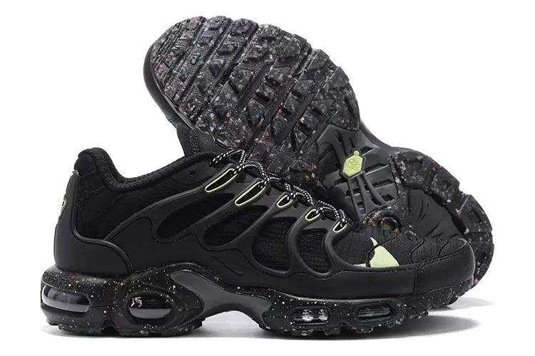 Air Max Plus Terrascape “Black/Green” - ELEGANZ OUTLET