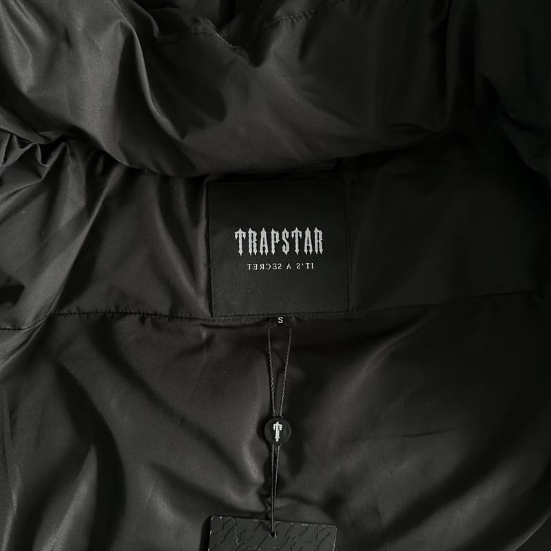 Trapstar Irongate Collar Puffer Jacket 