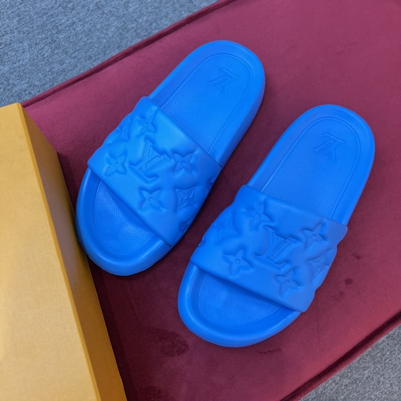 Louis Vuitton Waterfront Blue Slide 