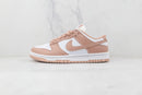 Nike Dunk Low Rose Whisper - ELEGANZ OUTLET