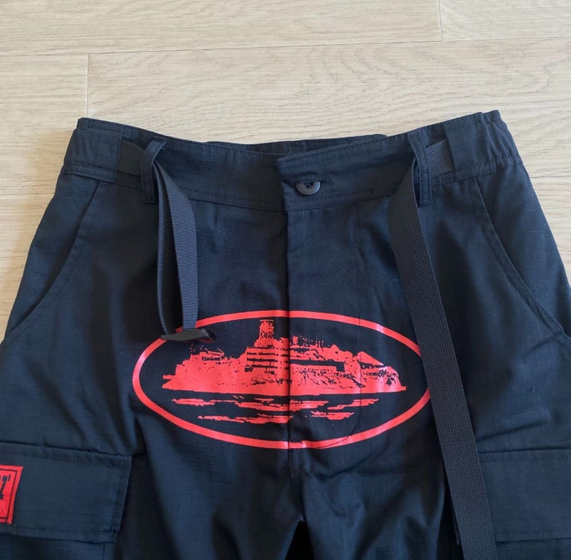 Corteiz Guerillaz Cargo Pants Black/Red 