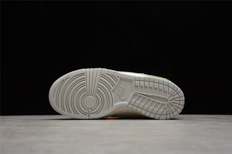 Off-White x Nike Dunk Low Lot 2 of 50 