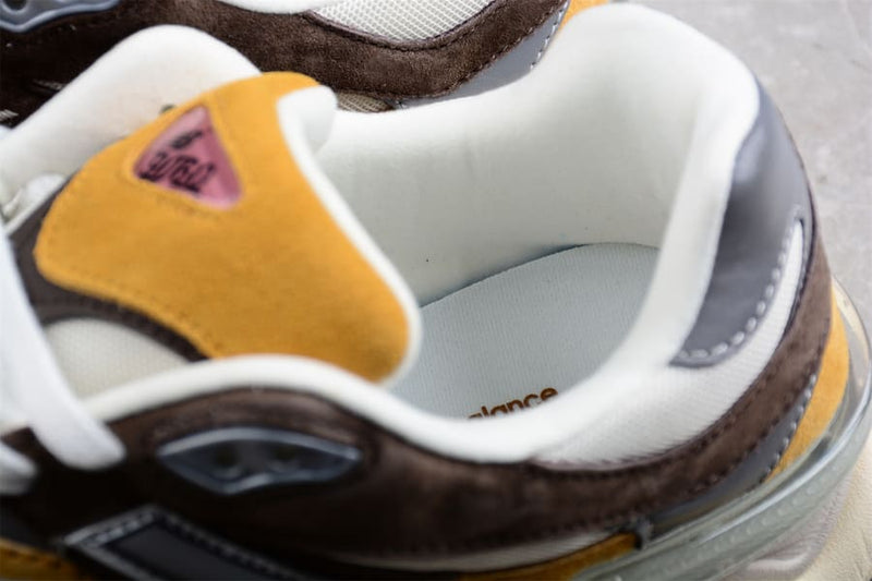 New Balance 9060 Workwear 