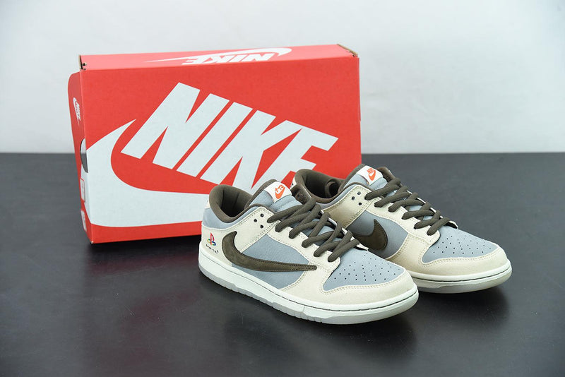 Nike Dunk Low - Travis Scott x Playstation - ELEGANZ OUTLET