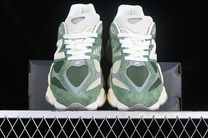 New Balance 9060 Nori 