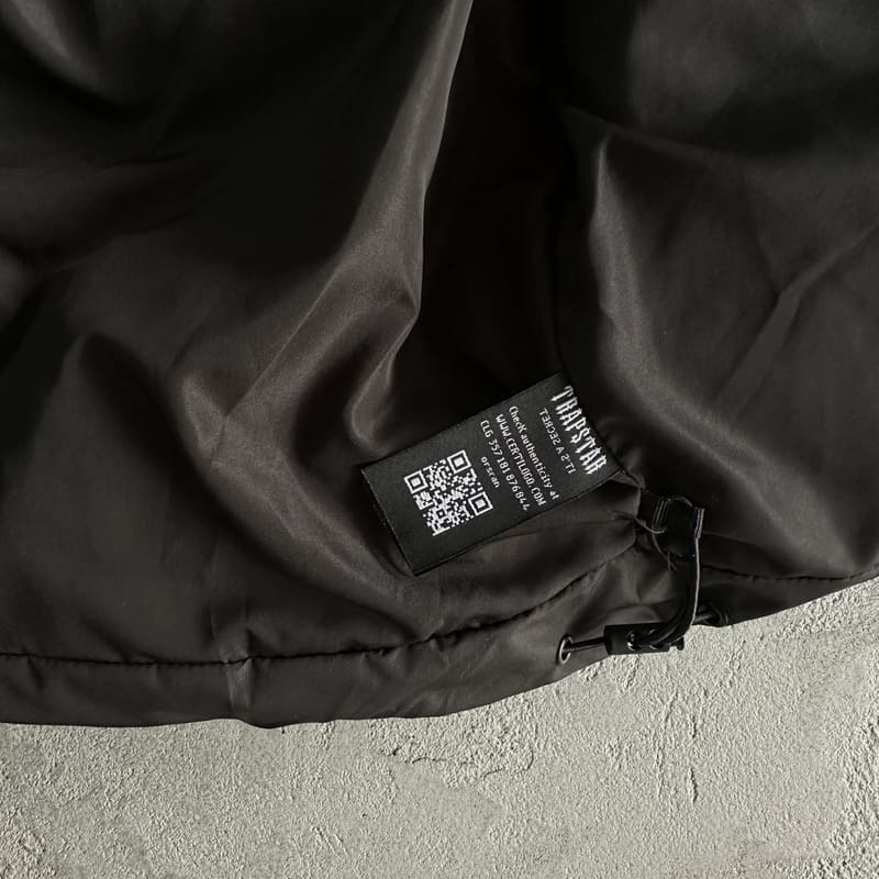 Trapstar Irongate Collar Puffer Jacket 