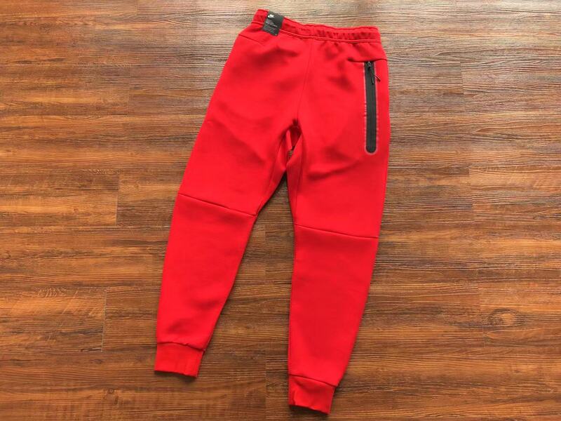Nike Tech Fleece Red Set 