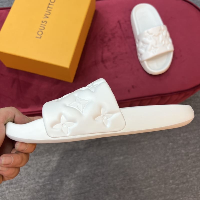 Louis Vuitton Waterfront Slide White 