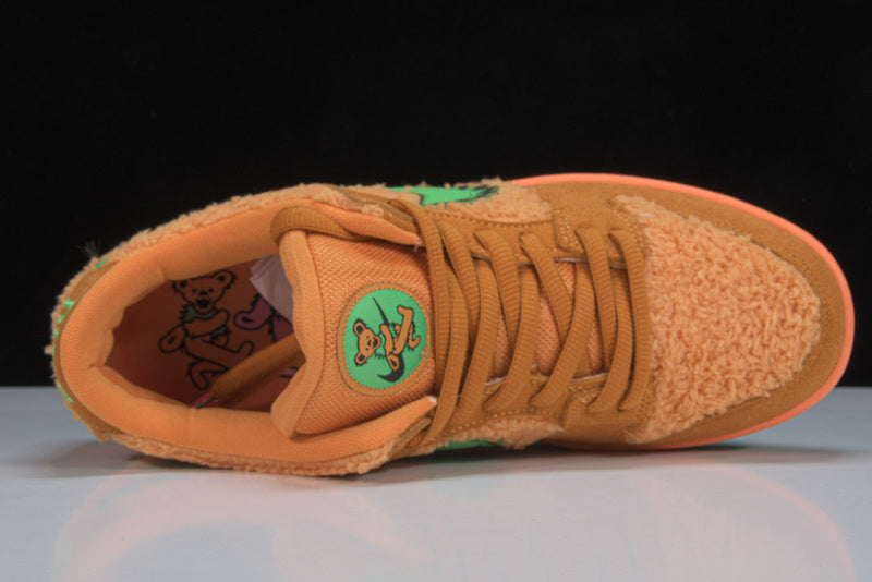 Nike Dunk Low Grateful Dead Bears Orange 